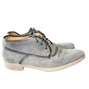 John Varvatos Dylan binded chukka boot in denim. 11